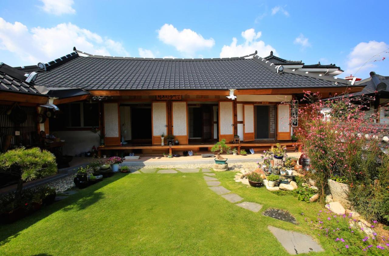 Hanok Madang Villa Чонджу Екстериор снимка